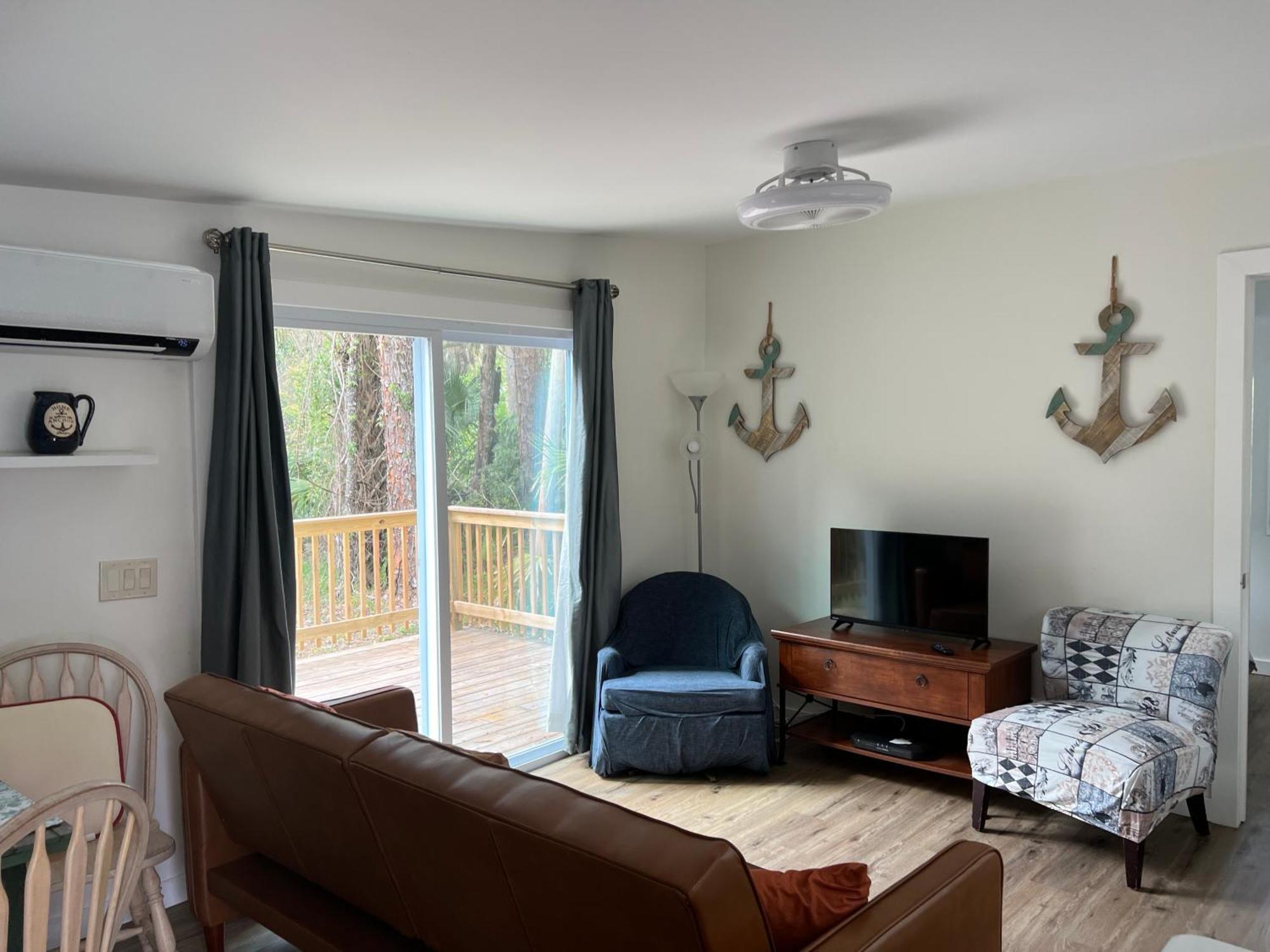 Nature Coast Inn & Cottages Inglis Экстерьер фото